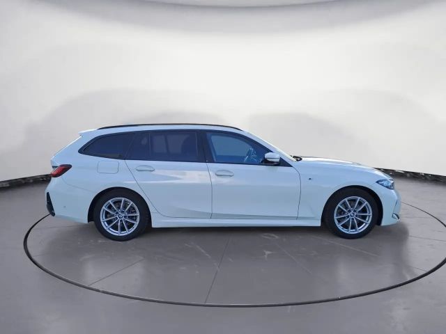 BMW 320 320i M-Sport Touring