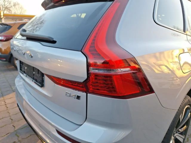Volvo XC60 AWD Dark Plus