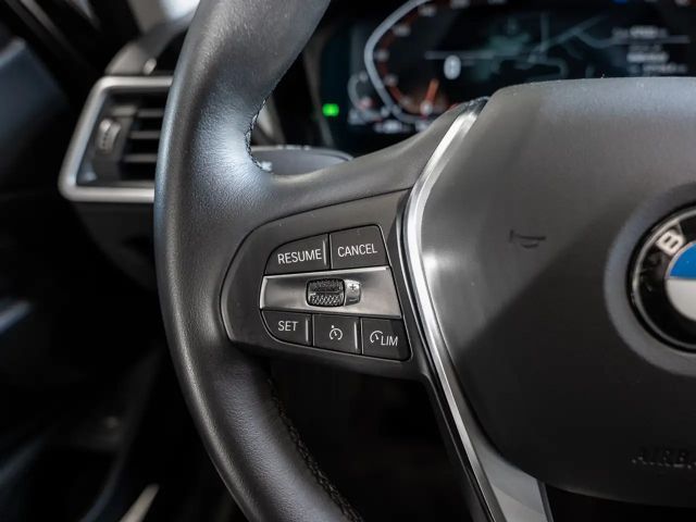 BMW 320 320d Touring xDrive