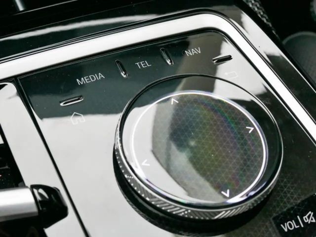 BMW 750 M-Sport Sedan