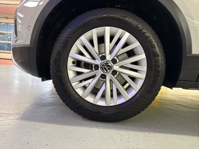 Volkswagen T-Roc 1.5 TSI DSG Life