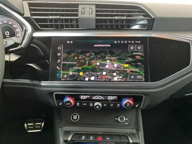 Audi Q3 35 TDI Business S-Line