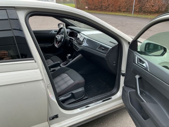 Volkswagen Polo 2.0 TSI DSG GTI