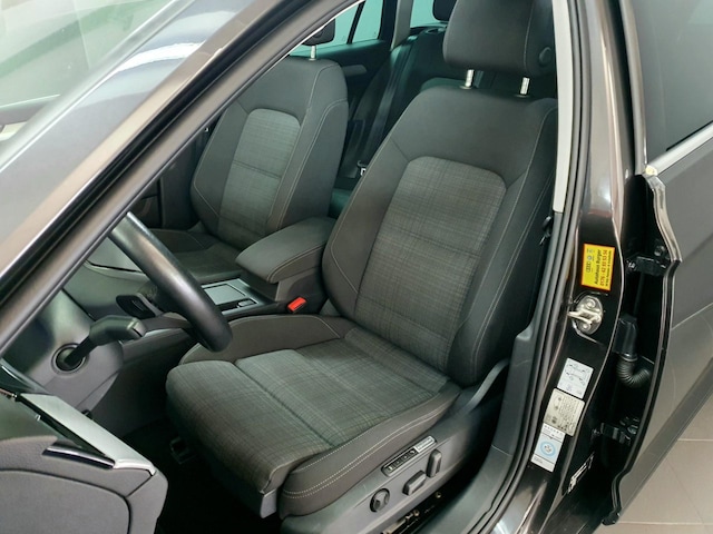 Volkswagen Passat 2.0 TDI Business DSG Variant