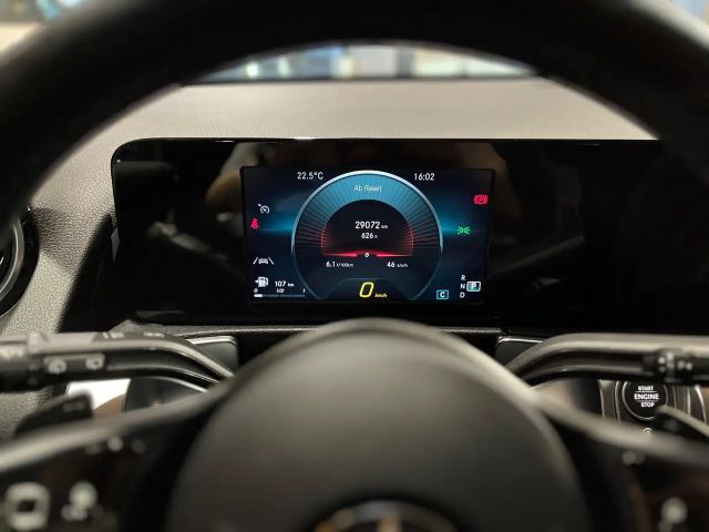 Mercedes-Benz GLB 200 4MATIC GLB 200 d Style