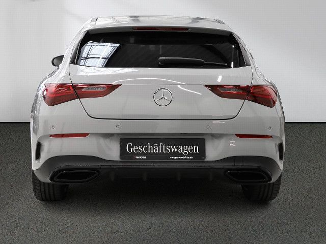 Mercedes-Benz CLA 200 Shooting Brake