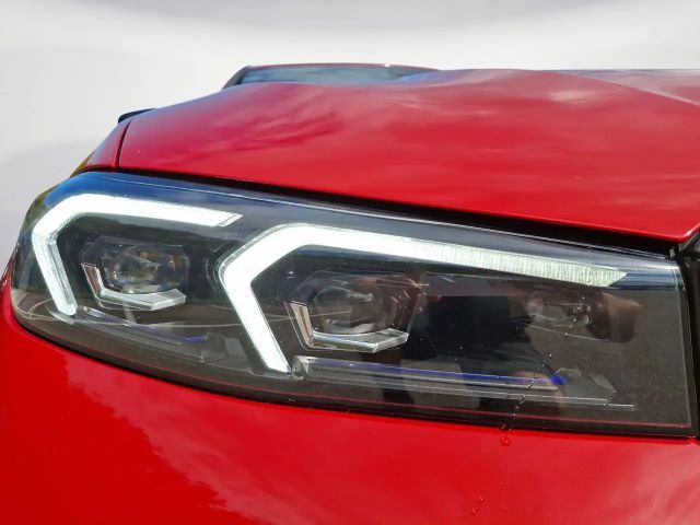 BMW 330 330i M-Sport Sedan