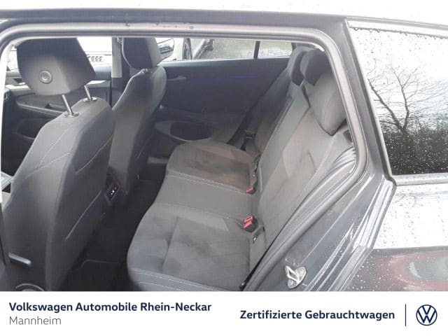 Volkswagen Golf 2.0 TDI DSG Life Variant