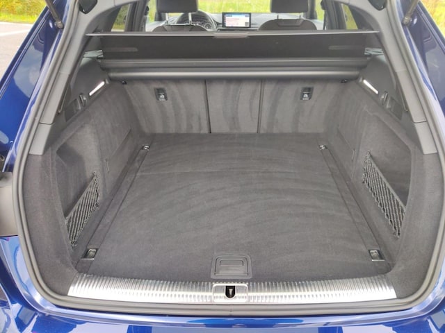 Audi A4 45 TFSI Avant Quattro S-Tronic
