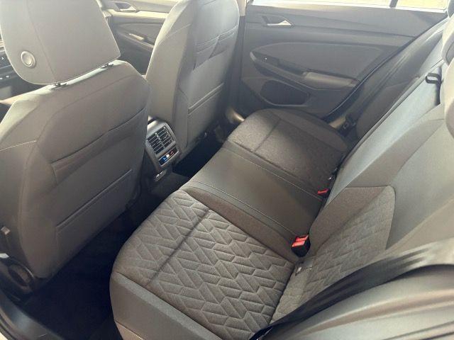 Volkswagen Golf 1.5 eTSI DSG Golf VIII Life