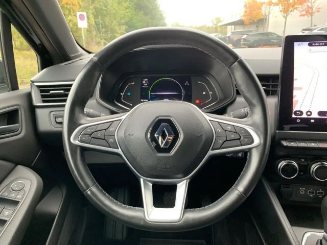 Renault Clio E-Tech Hybrid Intens