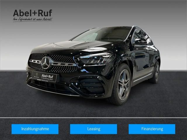 Mercedes-Benz GLA 200 AMG Line
