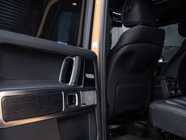 Mercedes-Benz G 450 G450d STRONGER THAN THE 1980s 1 of 460