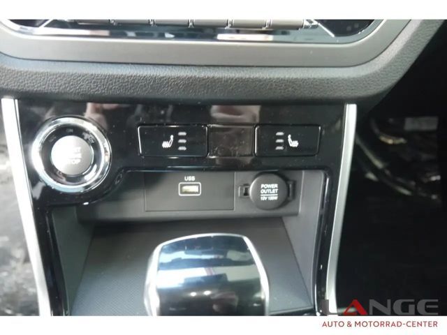 SsangYong Korando Bliss 1.5 AT Navi SHZ Temp Tel.-Vorb. PDC Regensen
