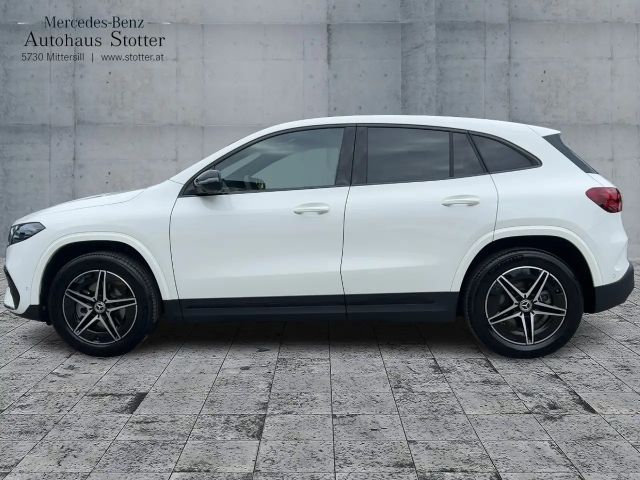 Mercedes-Benz EQA 300 4MATIC AMG Line