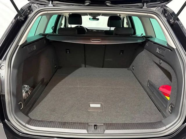 Volkswagen Passat 2.0 TDI Business DSG Variant