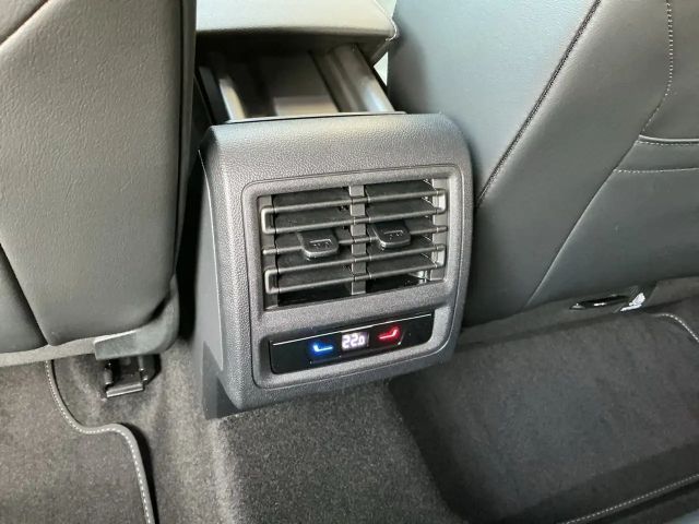 Volkswagen Golf Rabbit TSI