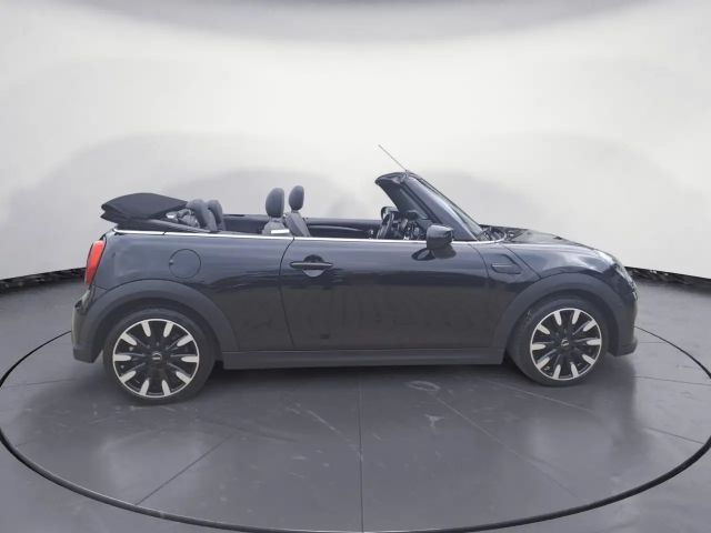 MINI Cooper Cabrio Classic Trim Aut. Navi HiFi RFK