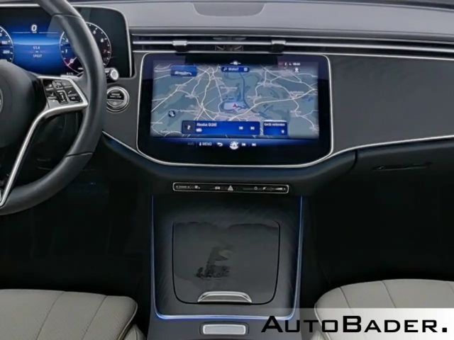 Mercedes-Benz E 200 AVANTGARDE Estate