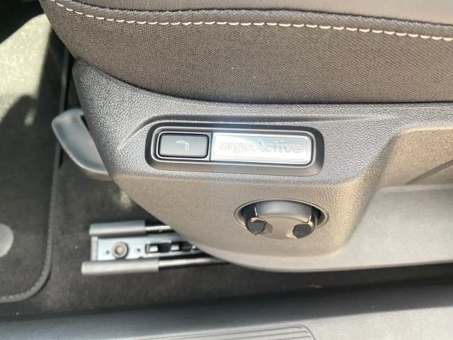 Volkswagen T-Roc DSG Style