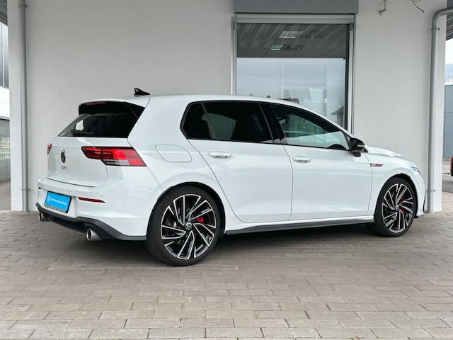 Volkswagen Golf 2.0 TSI GTI