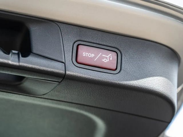 Mercedes-Benz B 180 Progressive