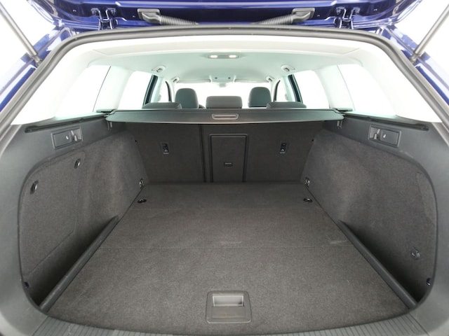 Volkswagen Golf 1.6 TDI IQ.Drive Variant