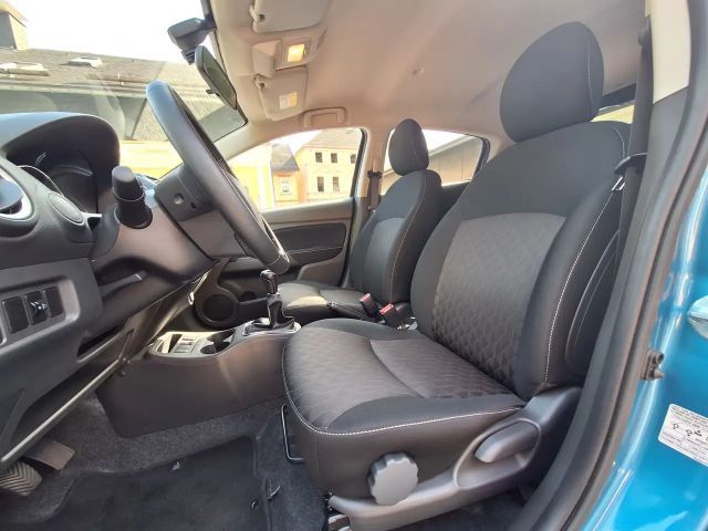 Mitsubishi Space Star Star