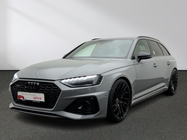 Audi RS4 Avant Quattro