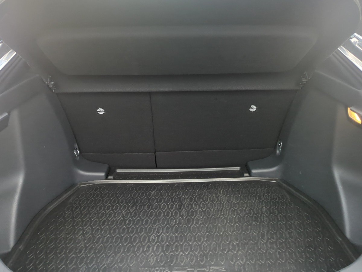 Toyota C-HR 5-deurs Team D