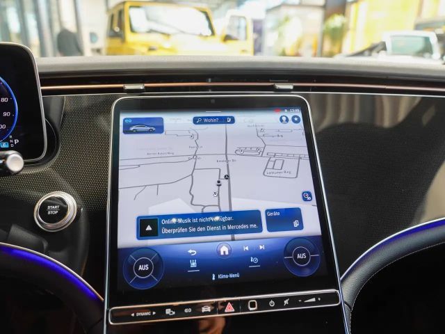 Mercedes-Benz EQE 350 AMG Line Sedan