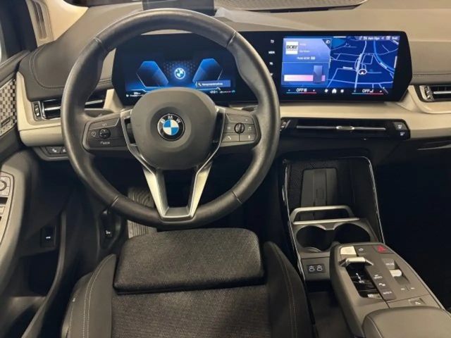 BMW 218 218i Active Tourer Sedan