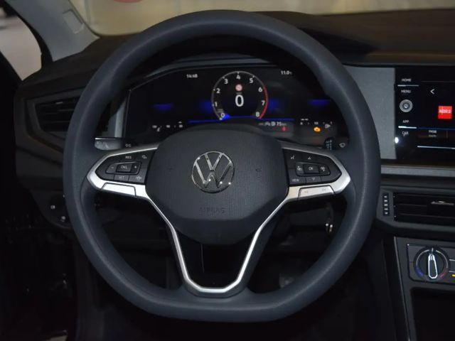 Volkswagen Polo Basis-Modell AppConnect SHZ PDC