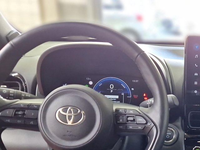 Toyota Yaris Cross 4x2 5-deurs Plus