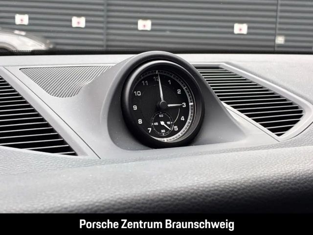 Porsche Macan Rückfahrkamera Sportabgas Luftfederung LED