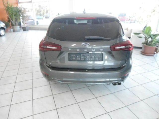 Ford Focus EcoBoost ST Line Wagon