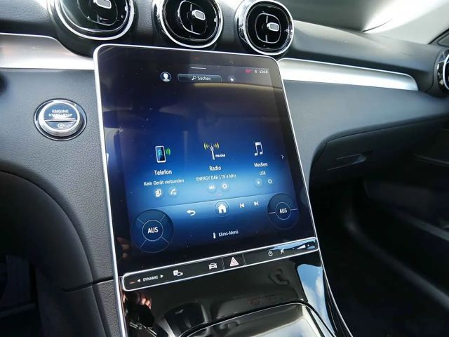 Mercedes-Benz C 180 Sedan