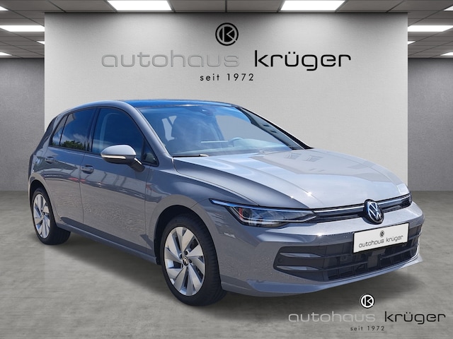 Volkswagen Golf 8 1,5 TSI 6-Gang El. Panodach digitales Cockpit LED Sperrdiff. ACC