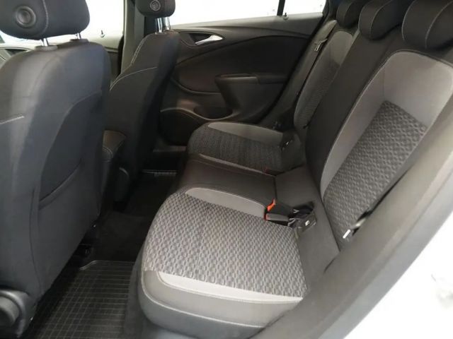 Opel Astra Sports Tourer