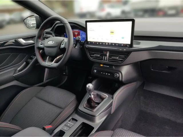 Ford Focus EcoBoost ST Line Wagon