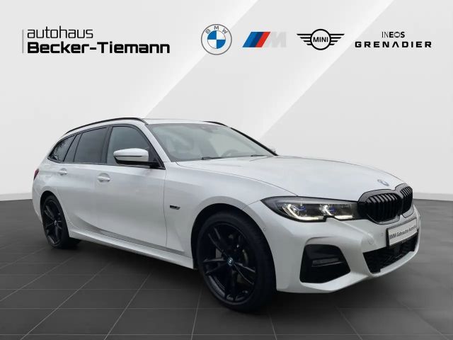 BMW 330 330e M-Sport Touring xDrive