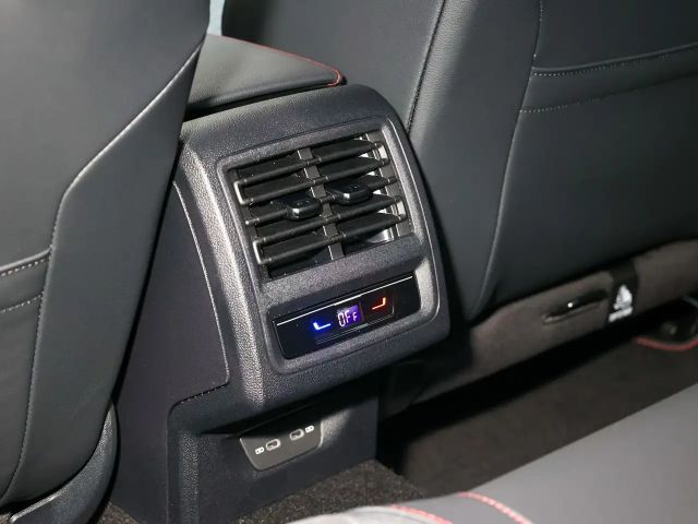 Volkswagen Golf 2.0 TSI GTI Golf VIII Style