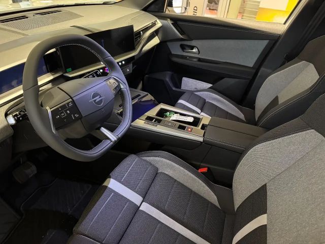 Opel Grandland X 100kW 1.2 LED+Navi