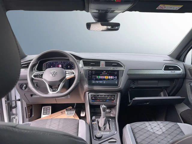 Volkswagen Tiguan 4Motion DSG R-Line
