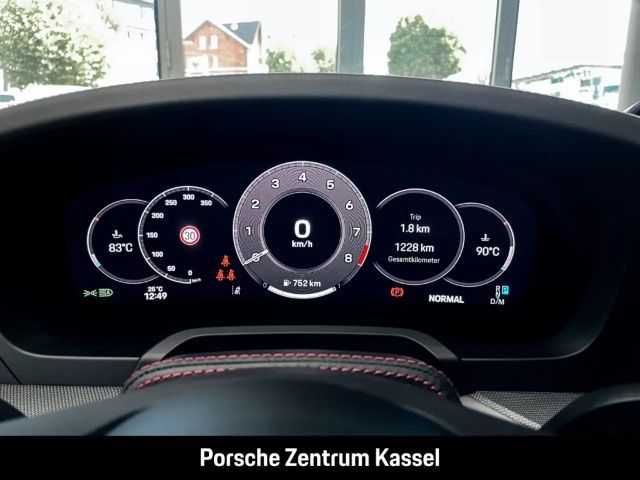 Porsche 992 Cabrio Carrera S