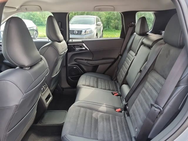 Mitsubishi Outlander Intense PHEV