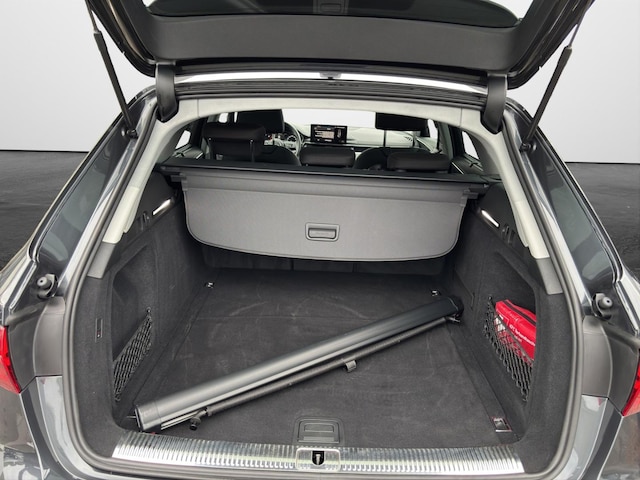 Audi A4 40 TFSI Avant S-Tronic