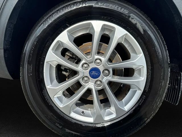 Ford Kuga Plug in Hybrid Titanium