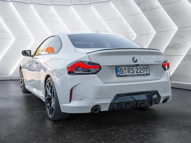 BMW 220 220i Coupé M-Sport
