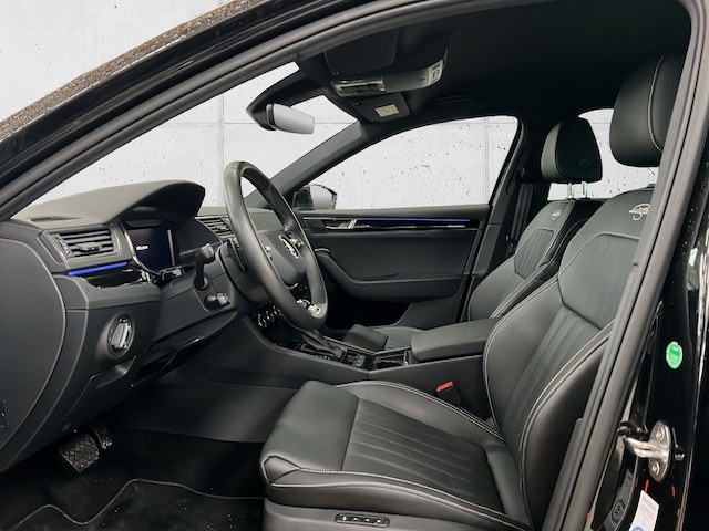 Skoda Superb 2.0 TDI Combi